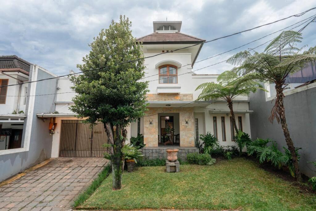 Pasteur Beautiful Luxury Home Bandung Extérieur photo