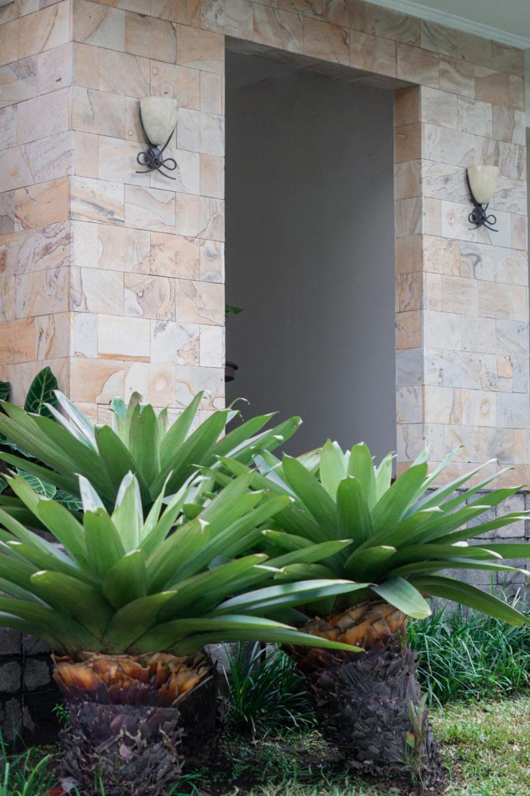 Pasteur Beautiful Luxury Home Bandung Extérieur photo